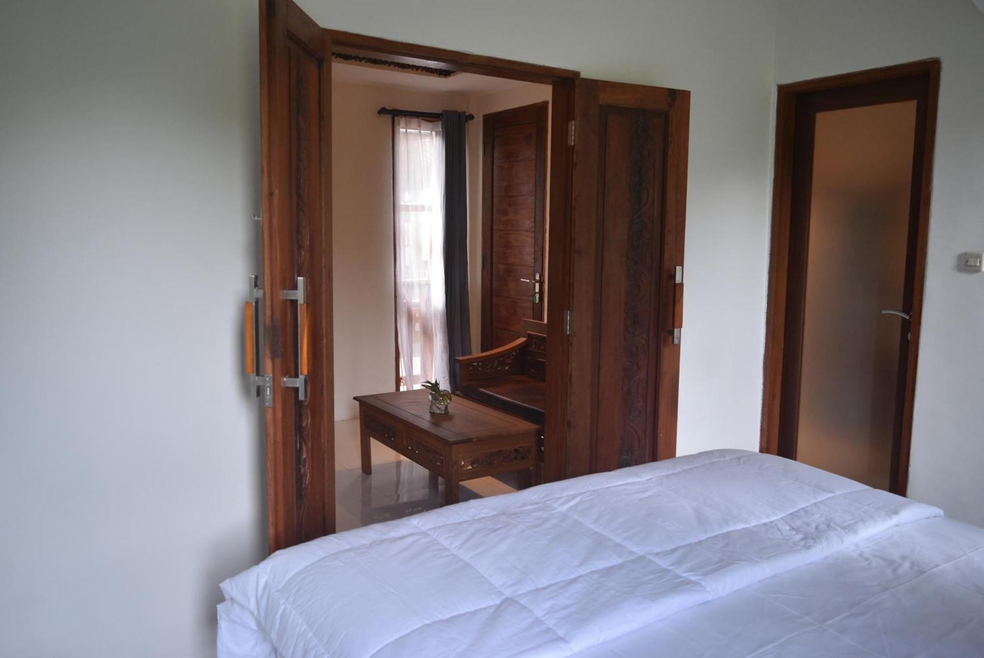 Ketut Joglo Guest House Nusa Dua  Exterior foto